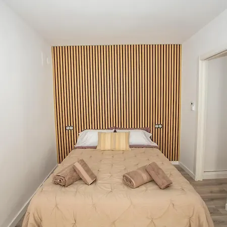 Holiday home Deluxe Tropicana Rest And Pool *