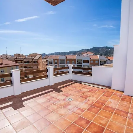 Deluxe Tropicana Rest And Pool Holiday home *