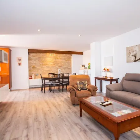 Deluxe Tropicana Rest And Pool Holiday home *